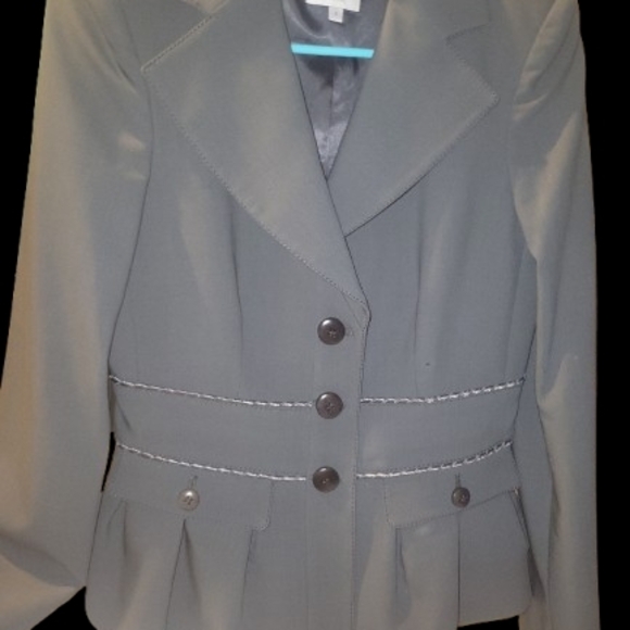 Armani Collezioni Olive Green Peplum Blazer - Picture 3 of 5